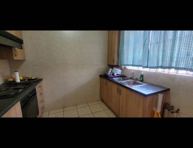 1 BEDROOM TOWNHOUSE FOR SALE IN NEW REDRUTH